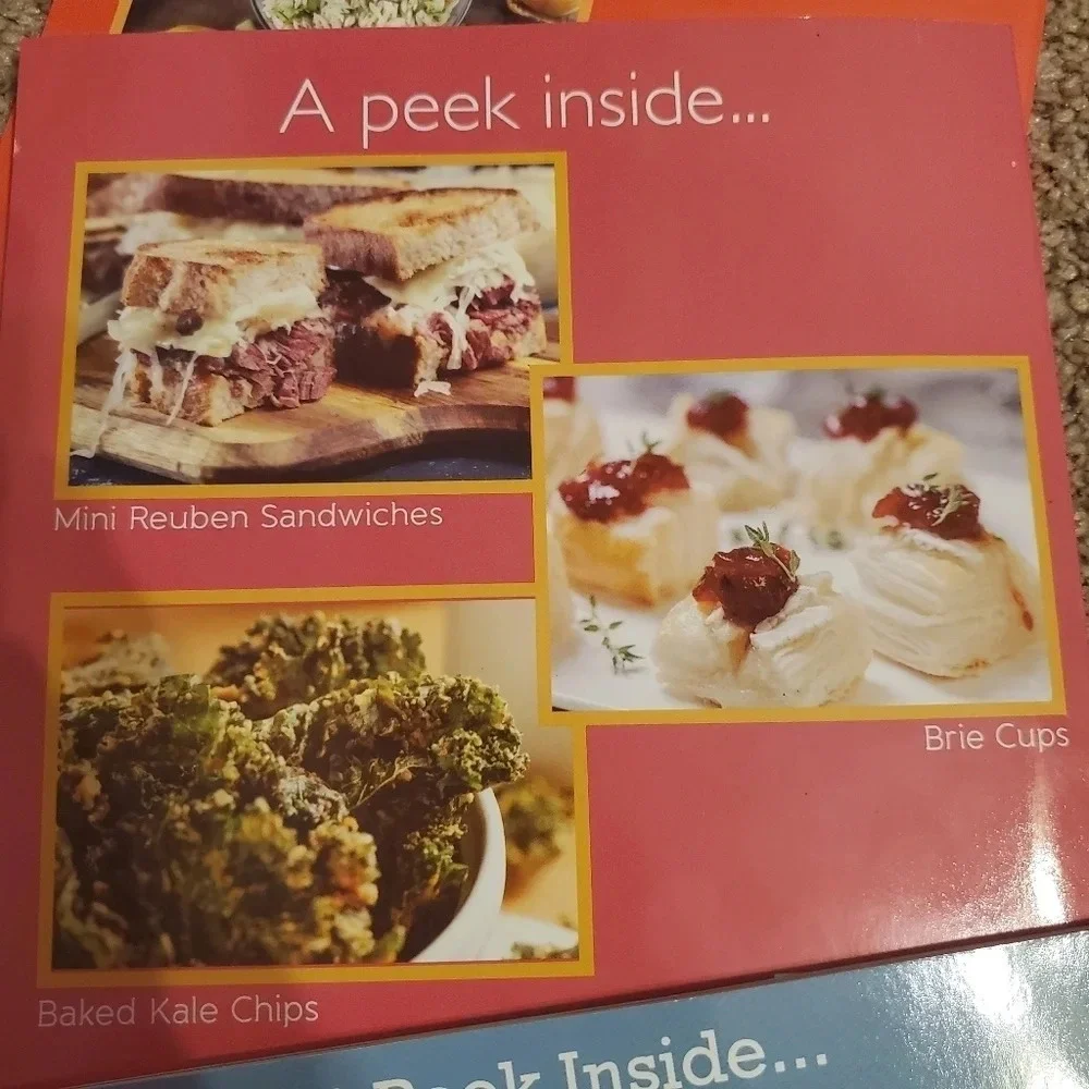 Food We Love Keto Vegetarian Cookbooks Bundle 3